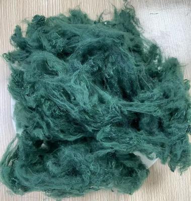 سعر جيد ألياف البوليستر المعاد تدويرها الخضراء المائلة إلى السواد 1.5D 38mm الانترنت