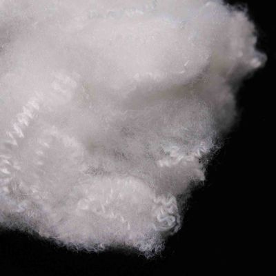 سعر جيد PET المعاد تدويرها 8D ألياف مضادة للنار الألياف البوليستر المقاومة للنار لمادة التعبئة الانترنت