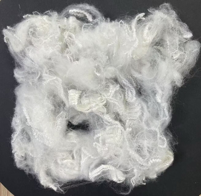 سعر جيد ألياف البوليستر المعاد تدويرها 2.5D 51mm حماية فوق البنفسجية الانترنت