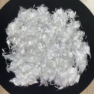 سعر جيد ألياف البولي إيثيلين تيرفثالات (PET) بقطر 25 ميكرومتر لتقوية الخرسانة، بكثافة 0.91 جم/سم³ الانترنت