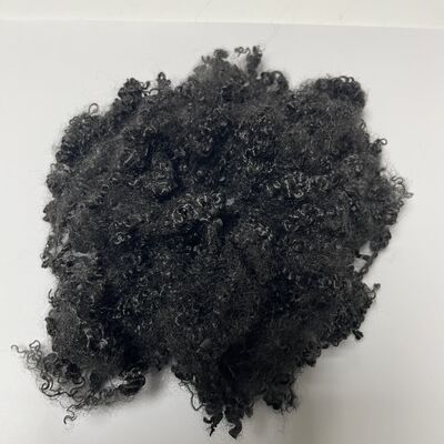 ألياف بوليستر قصيرة سوداء ثلاثية الأبعاد * 64 مم مقاومة للحريق بطول للمفروشات والترشيح الصناعي